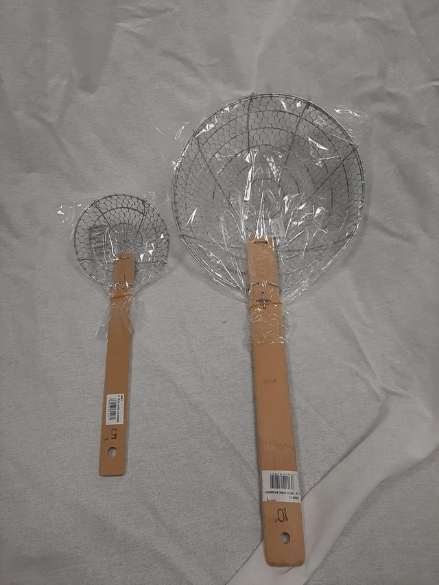 Set of 2 London Wok round skimmers, models D6S45 and D6S10