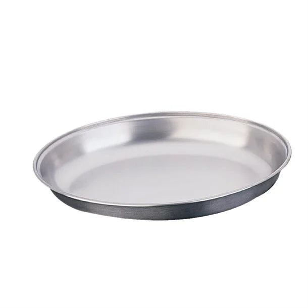 Olympia P178 oval vegetable dish 200mm serving vegetables in a busy restaurant